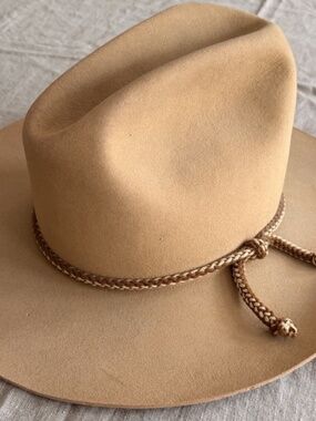 Vintage Larry Mahan Byer-Rolnick Tack Room Saddlery Camel Felt 7 5/8 Cowboy Hat